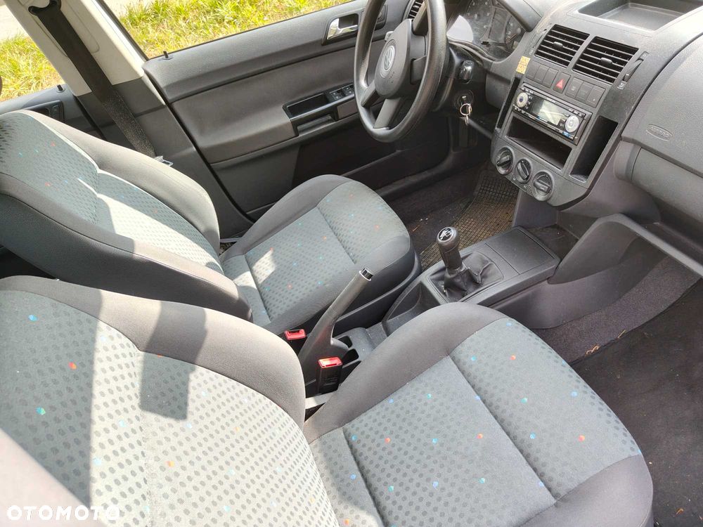 Volkswagen Polo - 6