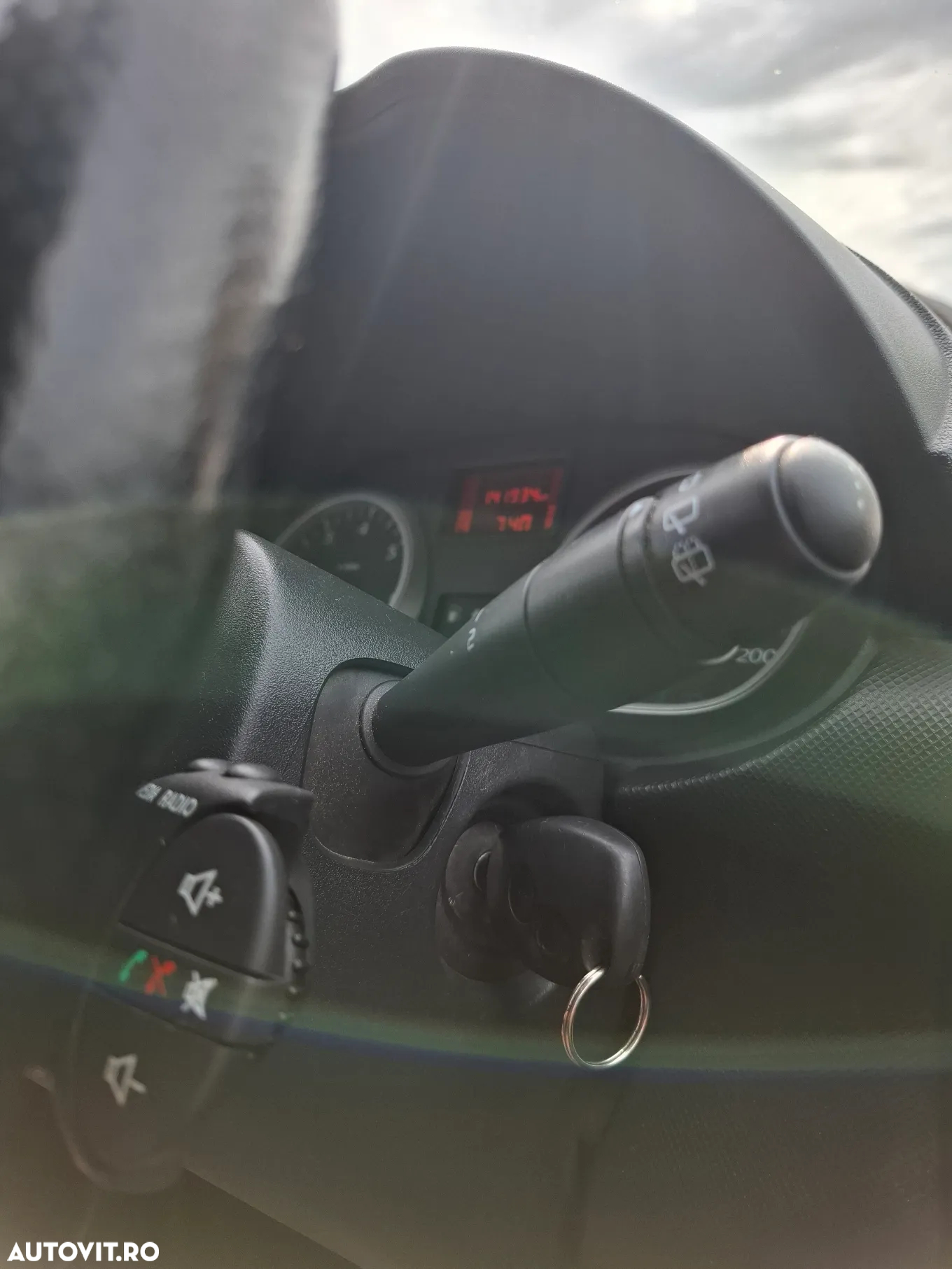 Dacia Duster 1.6 4x2 Prestige - 19
