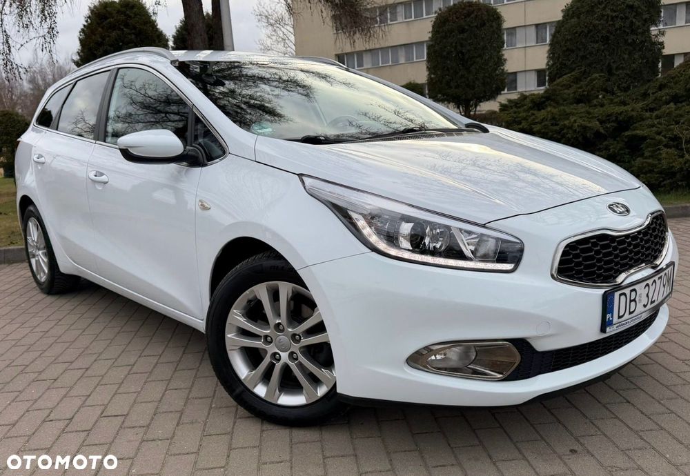 Kia Ceed 1.4 L - 9