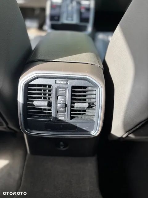 Porsche Macan - 14