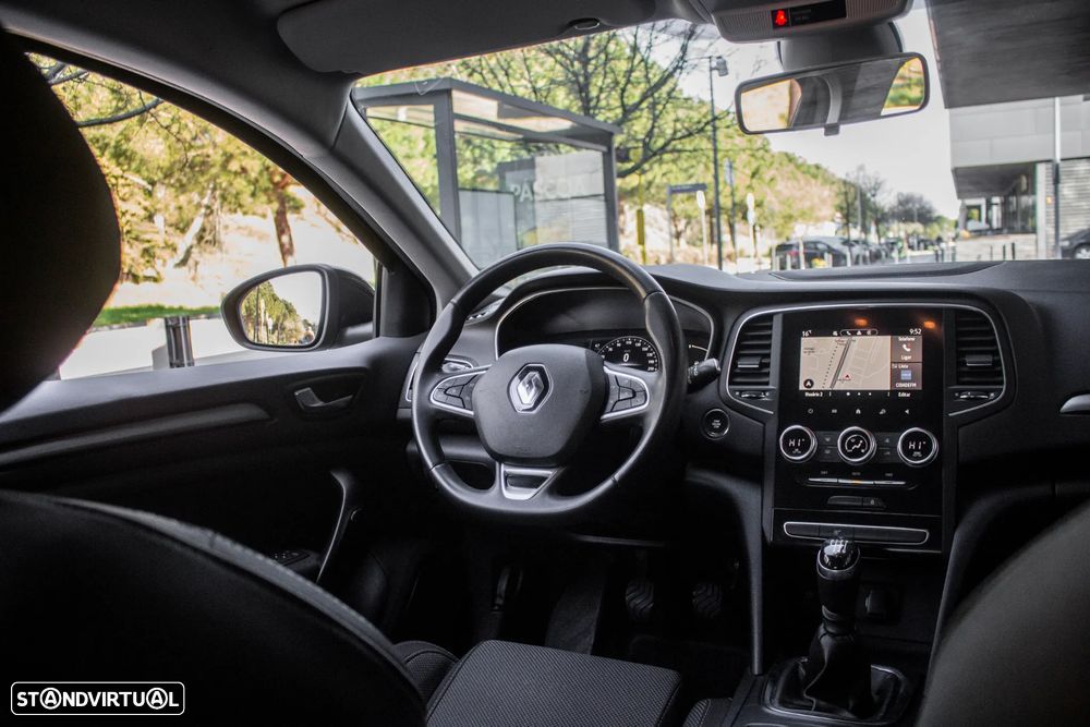 Renault Mégane 1.5 Blue dCi Intens - 31