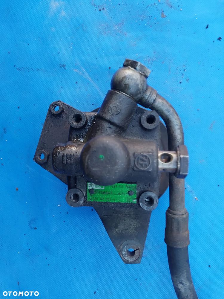 Pompa wspomagania kierownicy Audi 80 B3 B4 050145155A przewód - 3