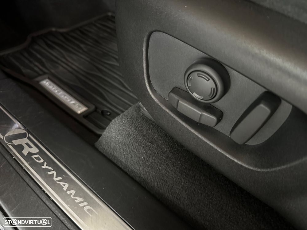 Land Rover Range Rover Velar 2.0 D R-Dynamic S - 28