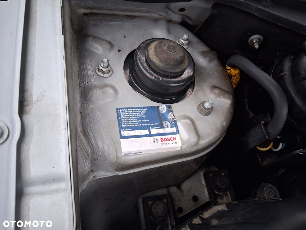 Chevrolet Captiva 2.0 4WD 7 Sitzer Automatik LT - 11