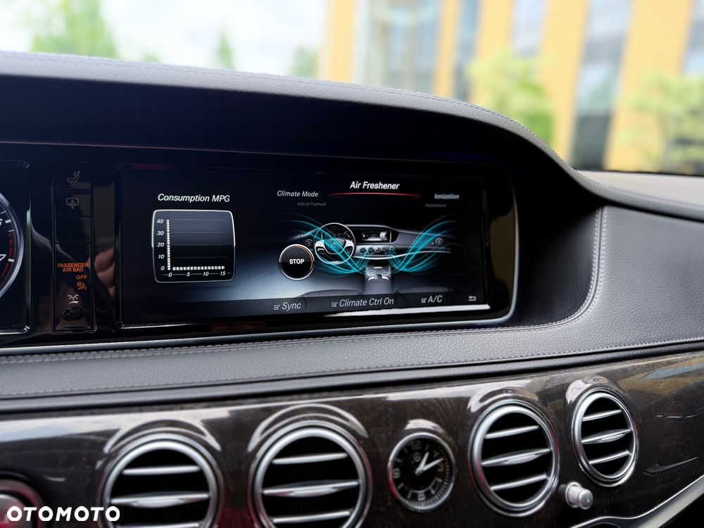 Mercedes-Benz Klasa S 500 4-Matic L 9G-TRONIC - 31