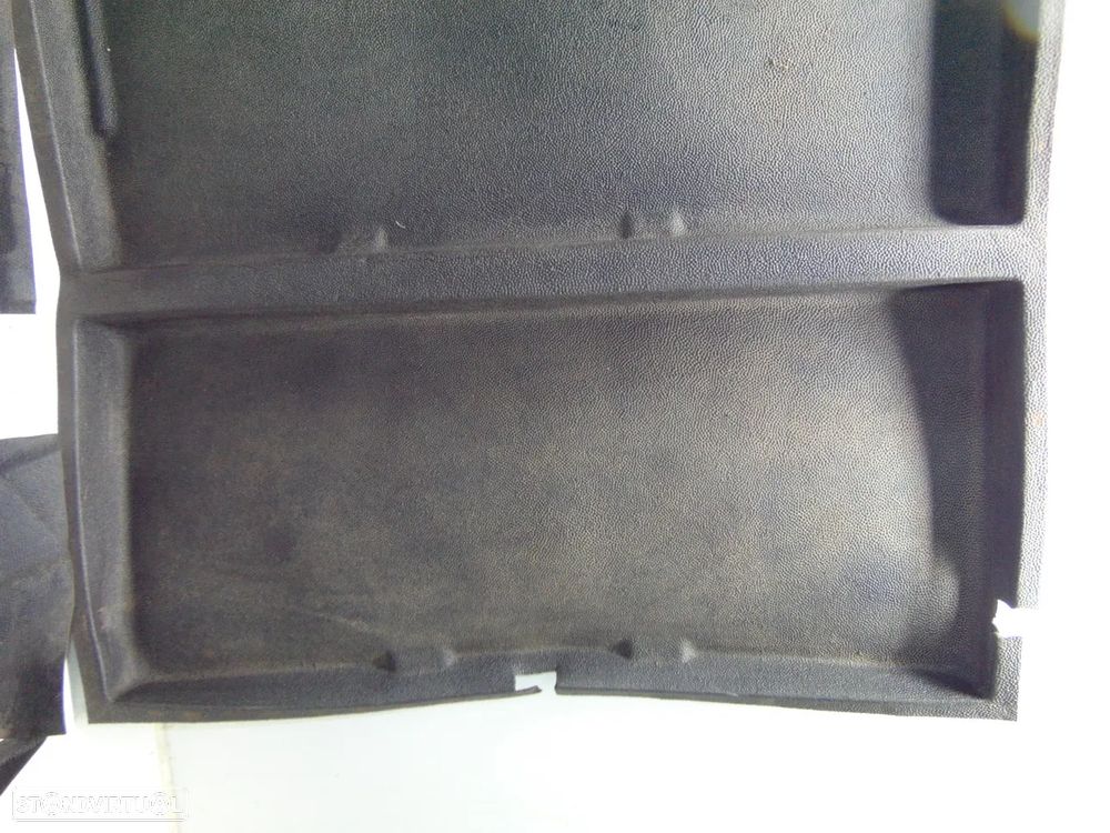 Mercedes W123 touring tapetes borracha - 3