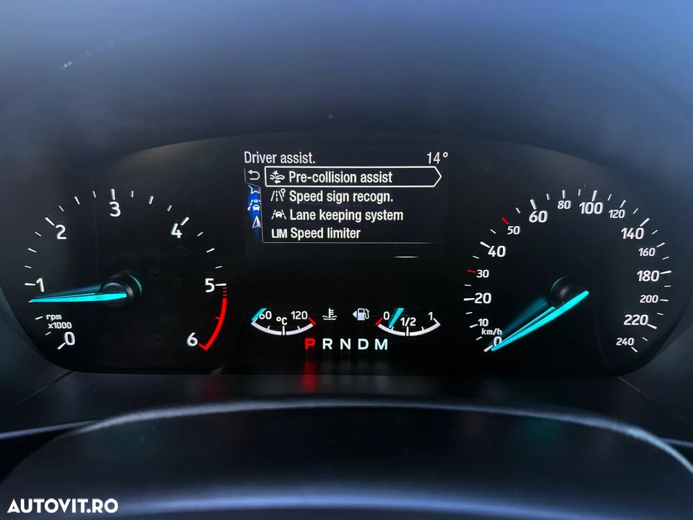 Ford Focus 1.5 EcoBlue Titanium - 14
