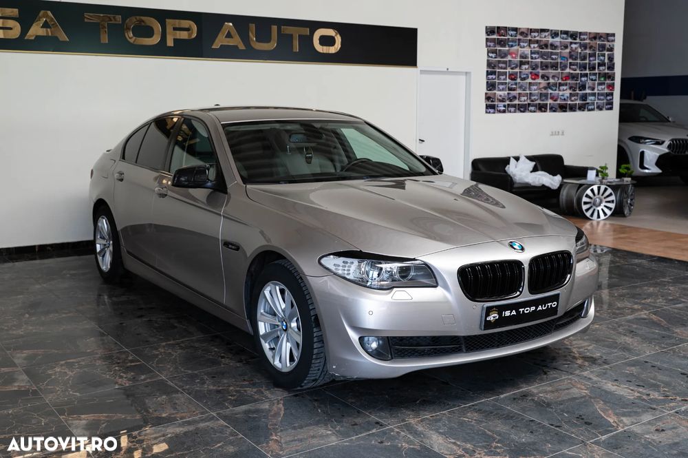 BMW Seria 5 525d Aut. - 11