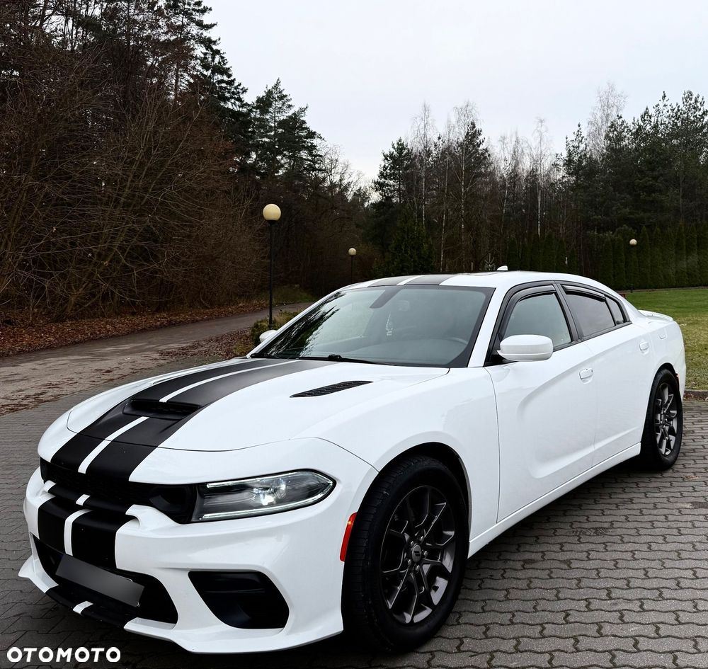 Dodge Charger - 4