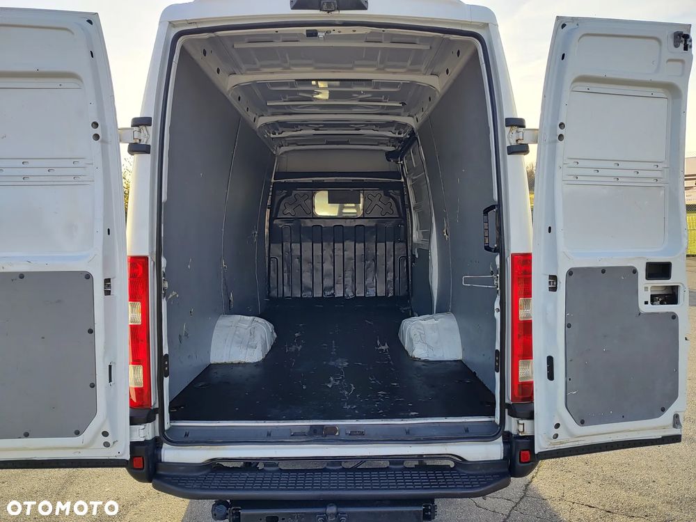 Iveco Daily 35C17 - 17