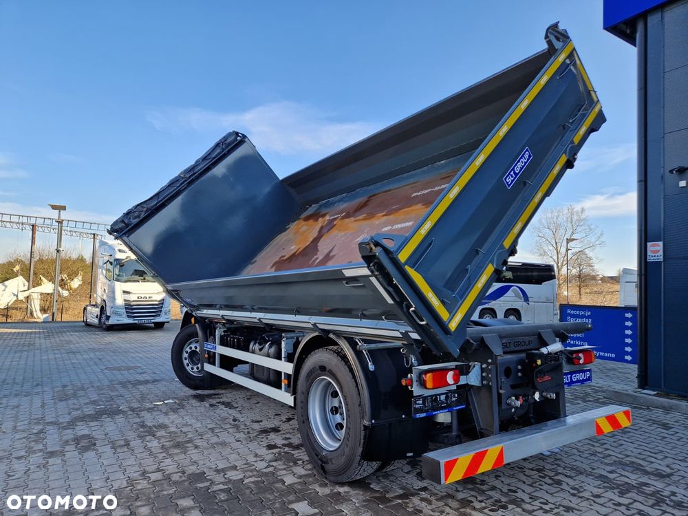 DAF XB FA 18 - 10