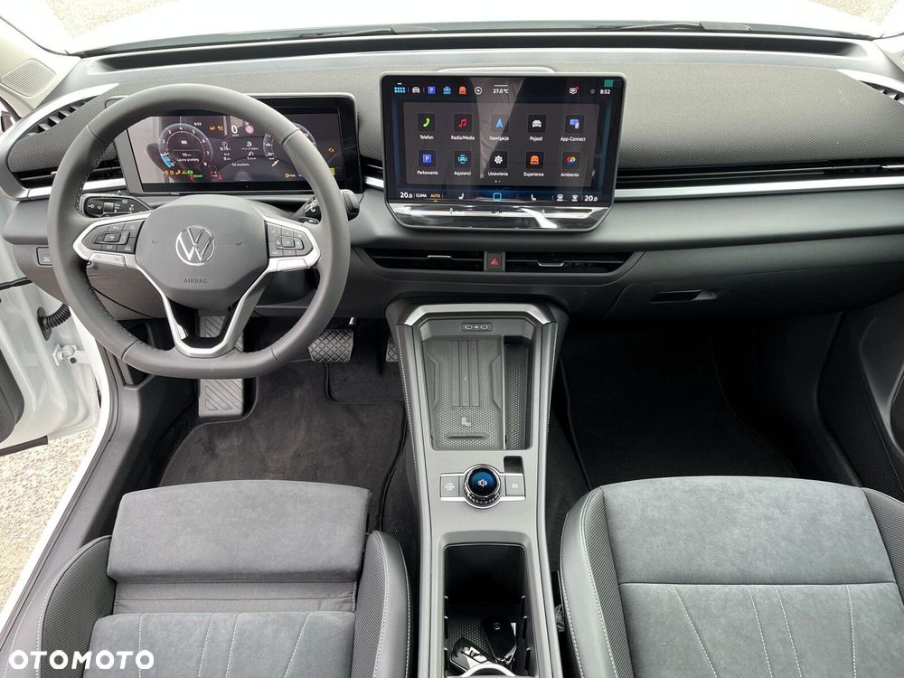 Volkswagen T-Roc 1.5 eTSI Style DSG - 27