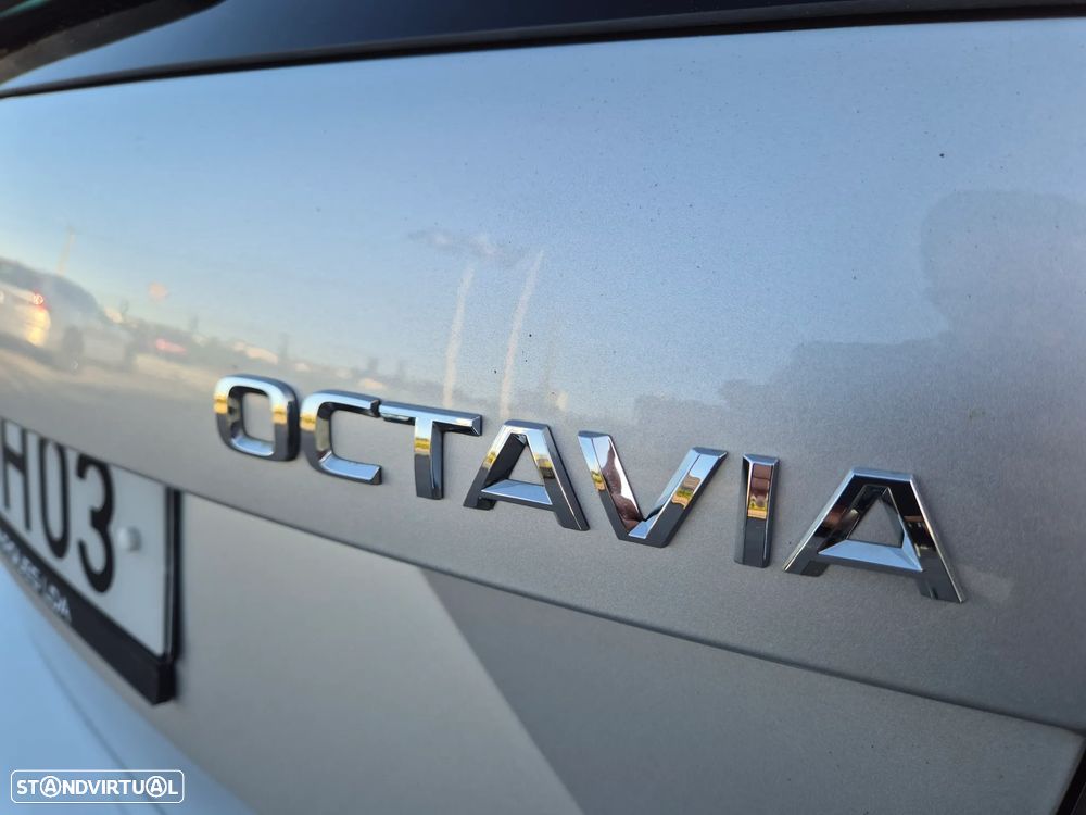Skoda Octavia Break - 24