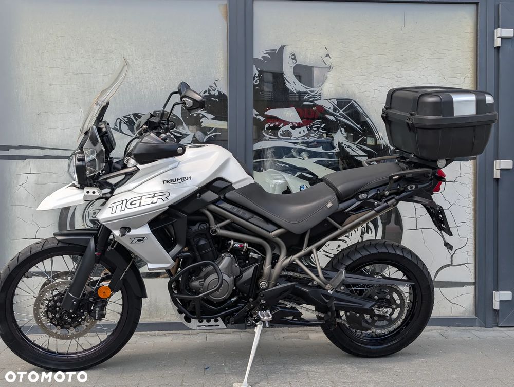 Triumph Tiger - 5