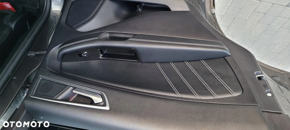 Ford Edge - 18