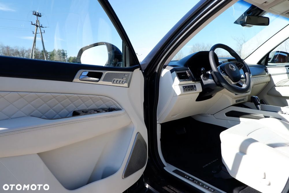 SsangYong/KGM Rexton 2.2 e-XDi 220 4WD Sapphire - 25