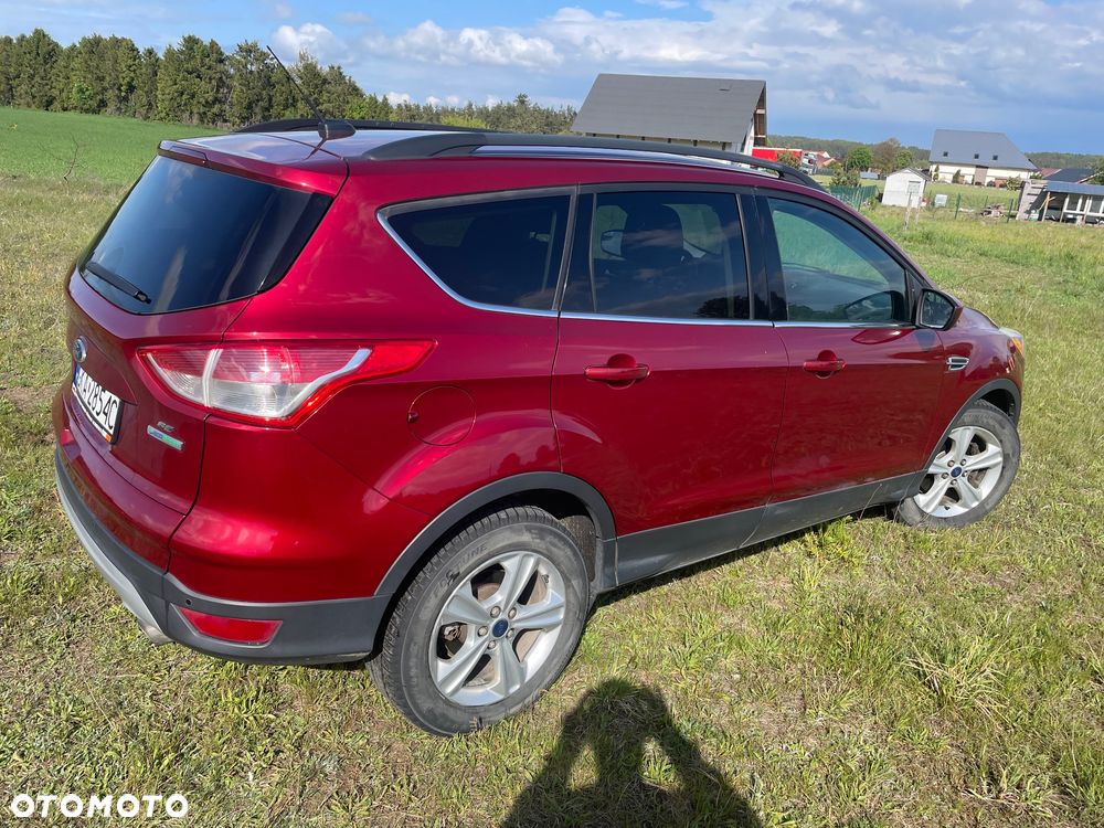 Ford Escape 1.6 EcoBoost AWD SE - 3