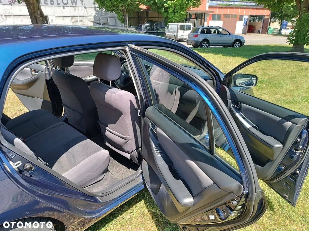 Toyota Corolla 1.4 VVT-i Sol - 10
