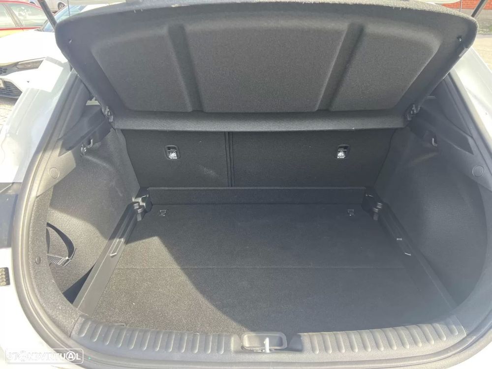 Kia XCeed 1.0 T-GDI Dynamic - 10