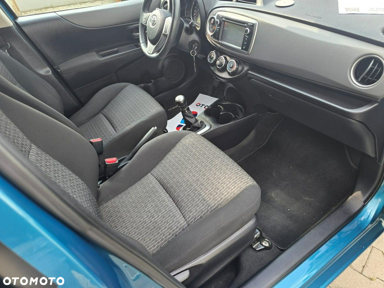 Toyota Yaris - 16