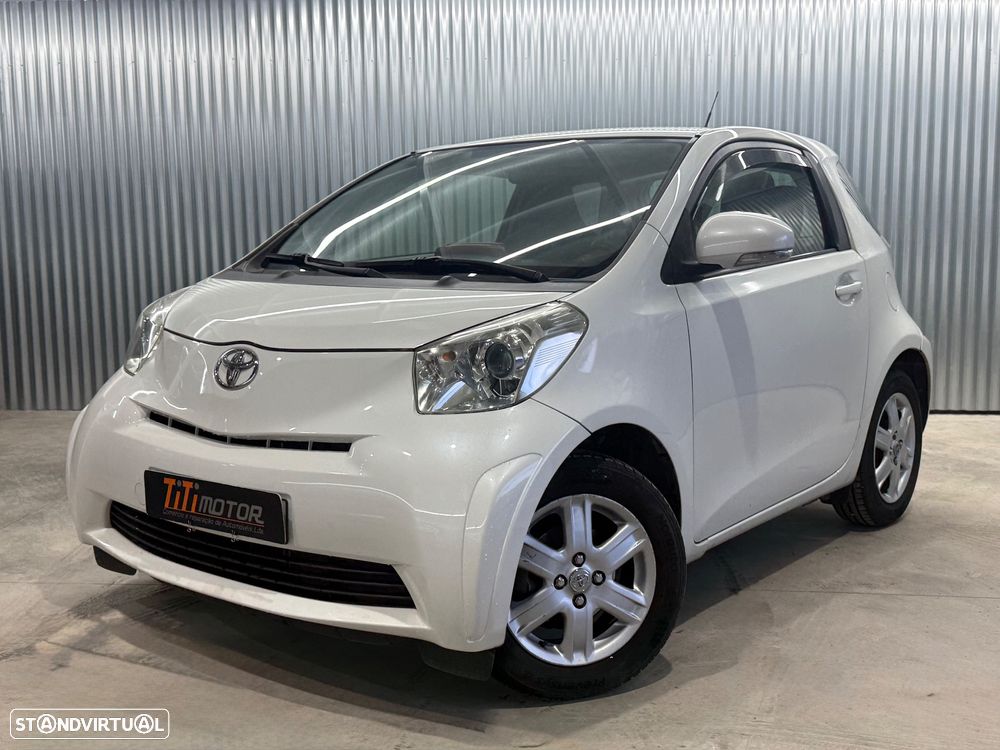 Toyota iQ 1.0 VVT-i Essential+AC - 1
