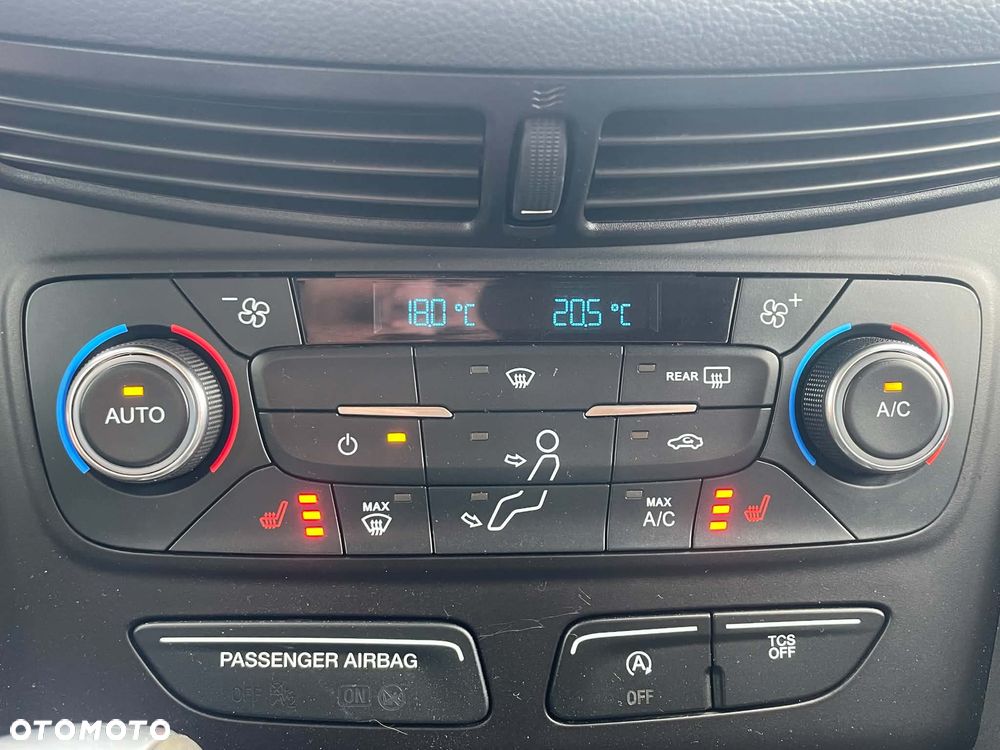 Ford Escape - 11