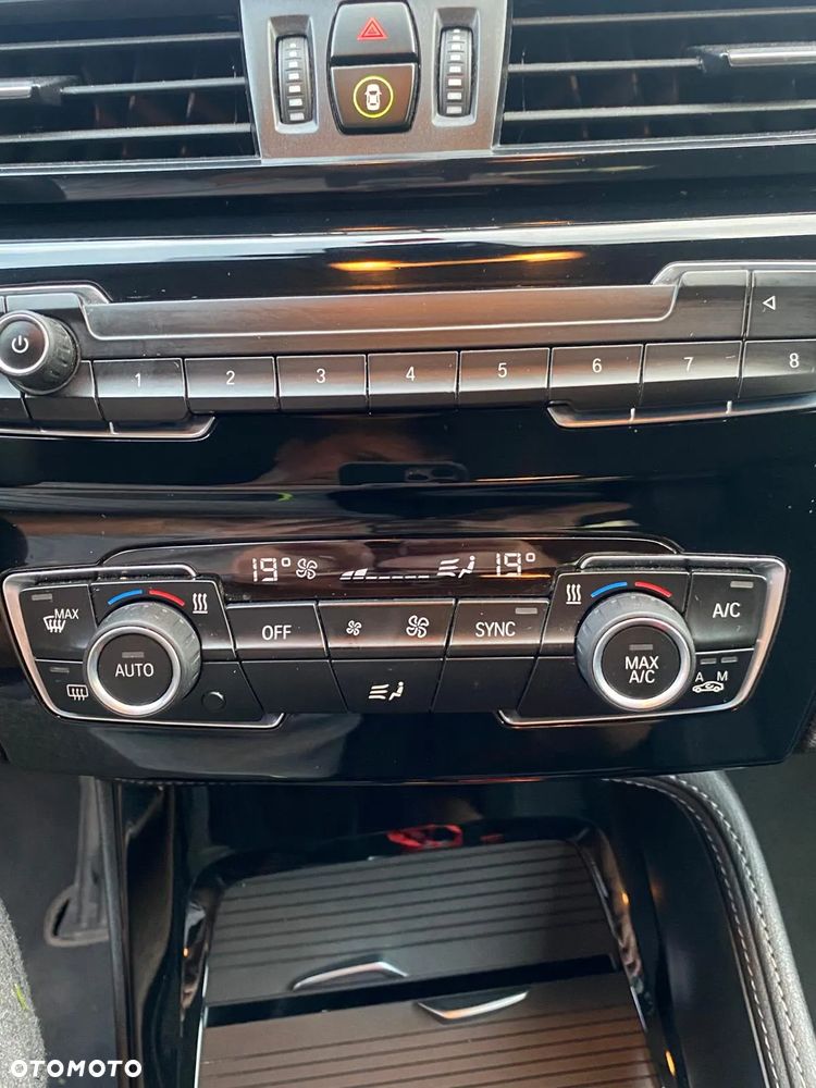 BMW X2 sDrive18d Advantage - 11