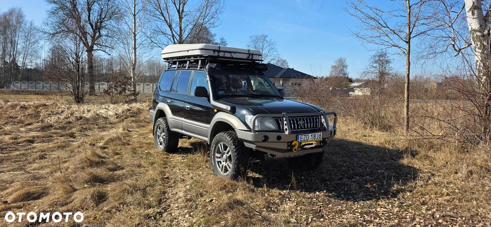 Toyota Land Cruiser - 12