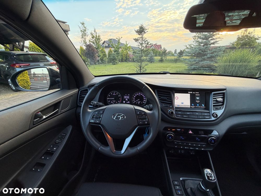 Hyundai Tucson blue 1.6 GDi 2WD Passion - 21