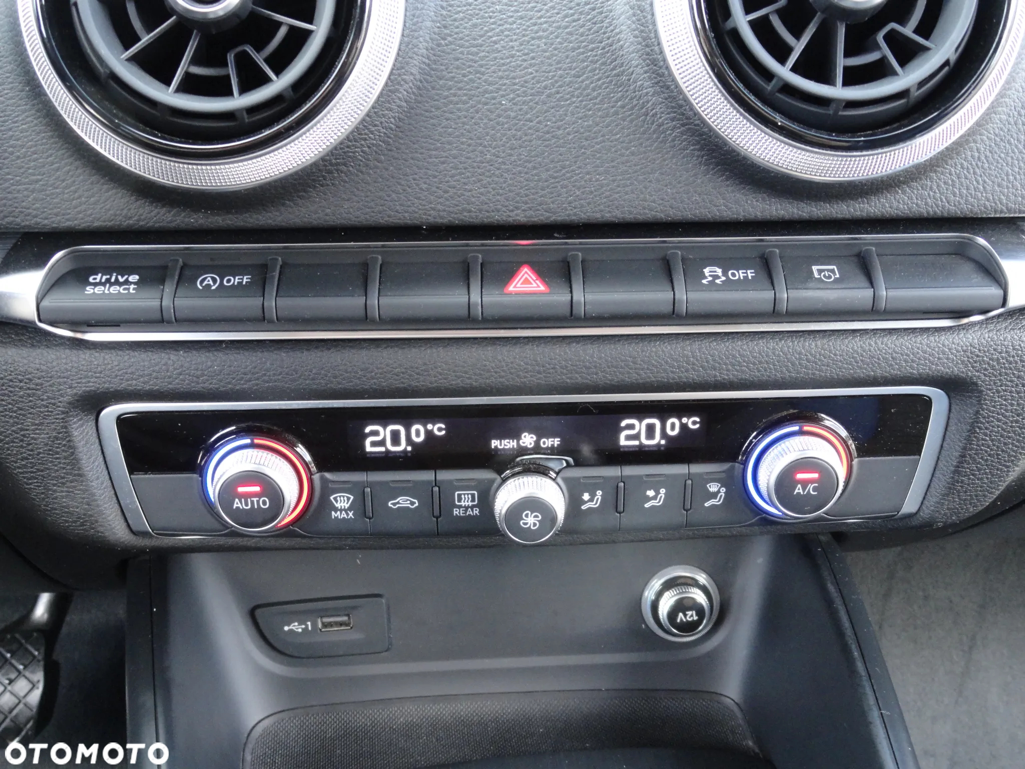Audi A3 1.5 TFSI Sport S tronic - 17