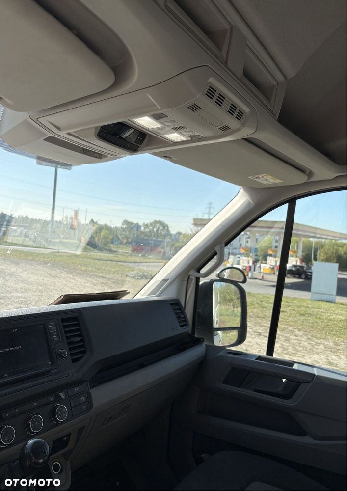 Volkswagen Crafter - 13