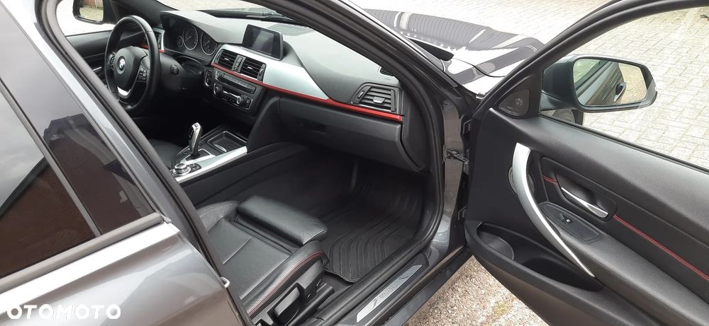 BMW Seria 3 330d Sport Line - 13