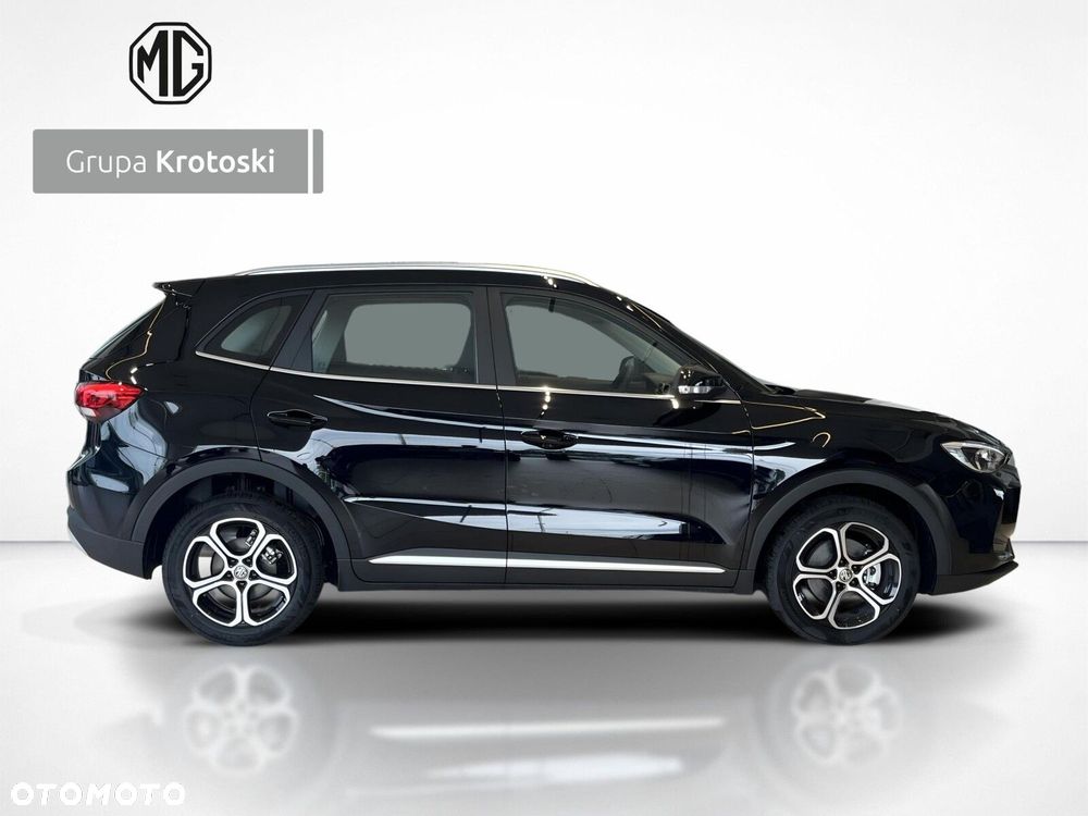 MG ZS - 8