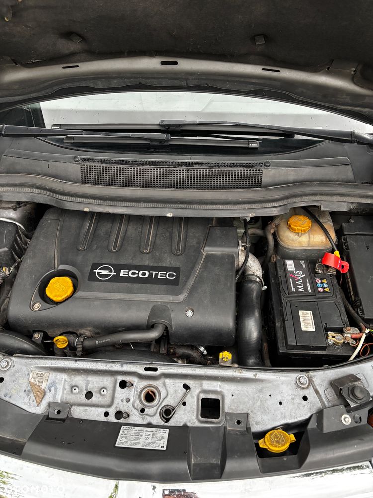 Opel Zafira 1.9 CDTI Cosmo - 20