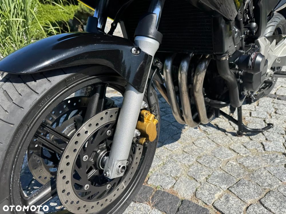 Honda CBF - 33