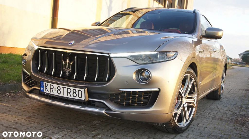 Maserati Levante Granlusso - 1