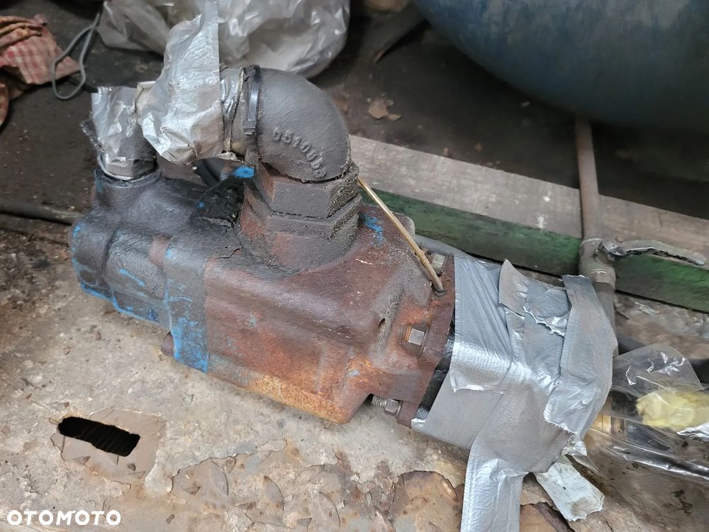 POMPA HYDRAULICZNA  , PRZYSTAWKA MOCY * WOM - 3