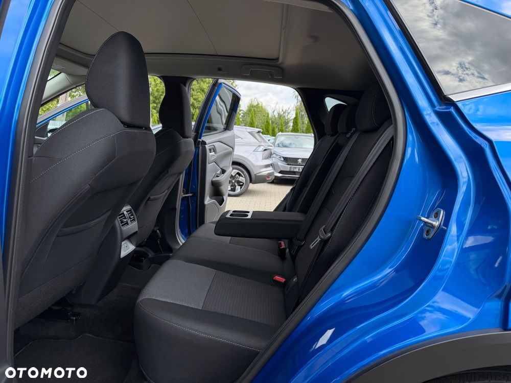 Nissan Qashqai 1.3 DIG-T DCT N-CONNECTA - 31