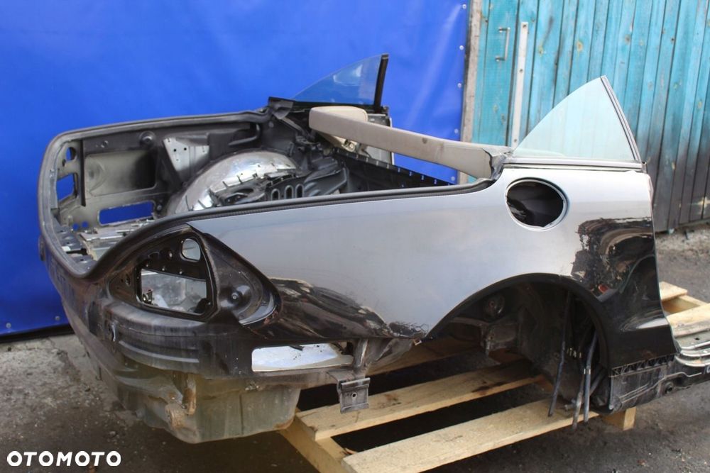 Ćwiartka błotnik tył tylny prawy Mercedes SL R230 W230 SL500 SL350 kol 197 - 3
