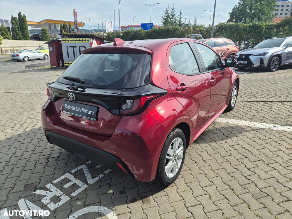 Toyota Yaris - 9