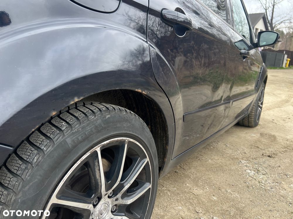 Ford S-Max - 11