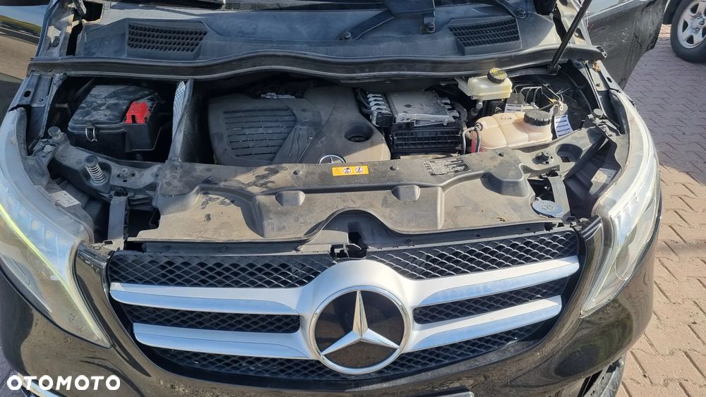 Mercedes-Benz Klasa V 250 d extralang 9G-TRONIC Special Edition Avantgarde - 30