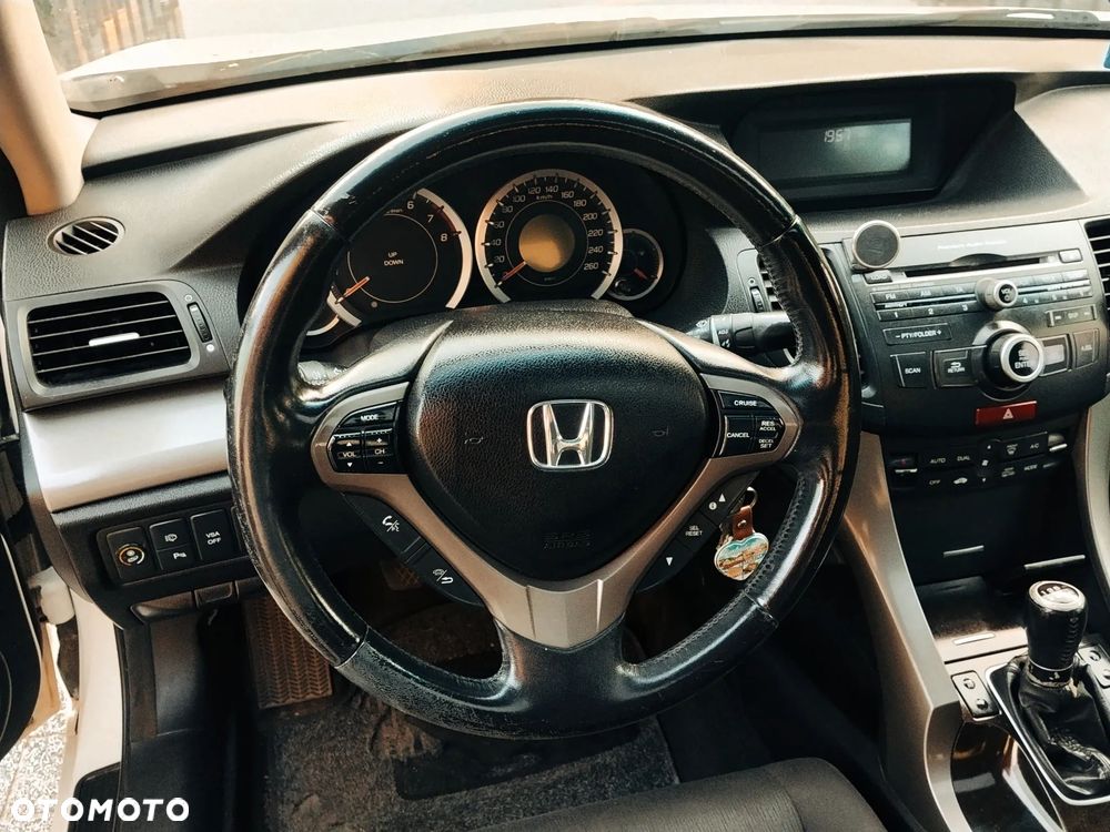 Honda Accord 2.0 Elegance - 17