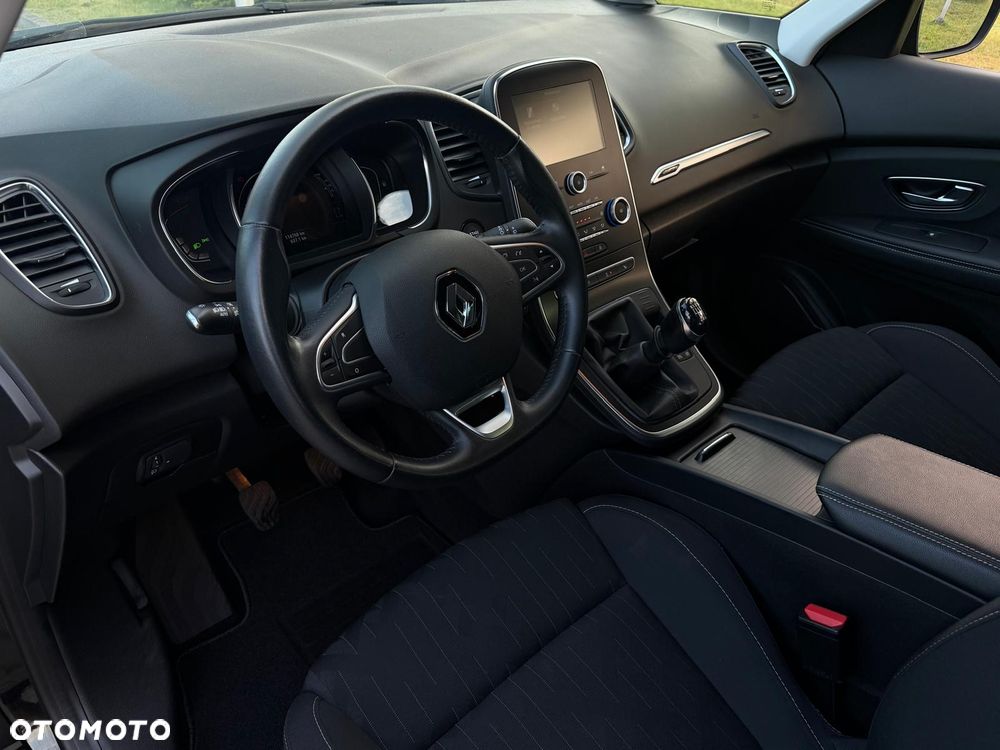 Renault Scenic ENERGY TCe 140 LIMITED - 6