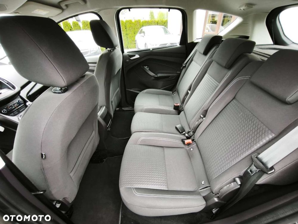 Ford C-MAX - 13