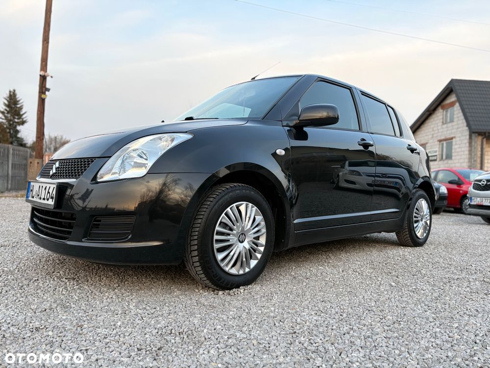 Suzuki Swift 1.3 Comfort - 38