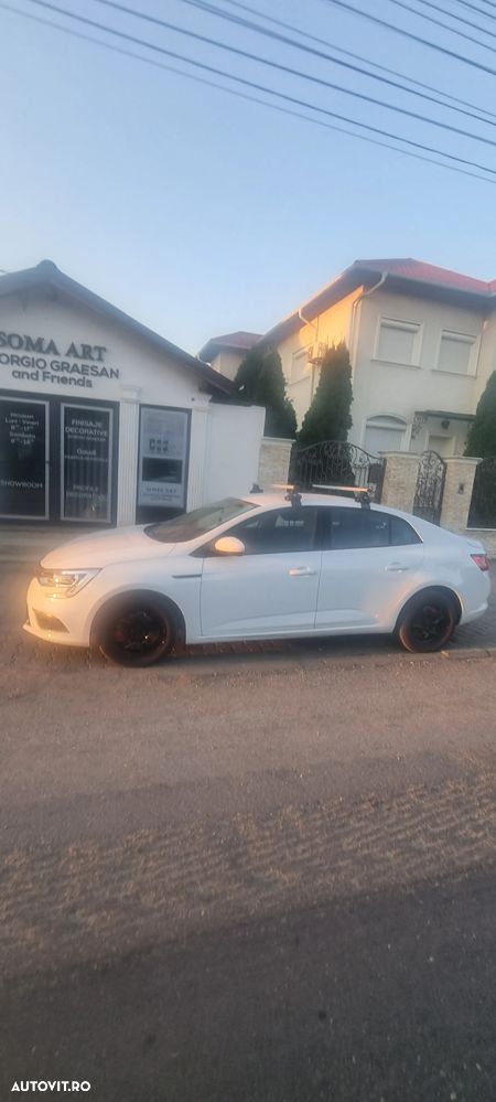 Renault Megane TCe 140 GPF Life - 1
