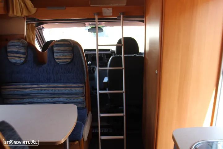 Ford Transit CHAUSSON FLASH S3 - 27