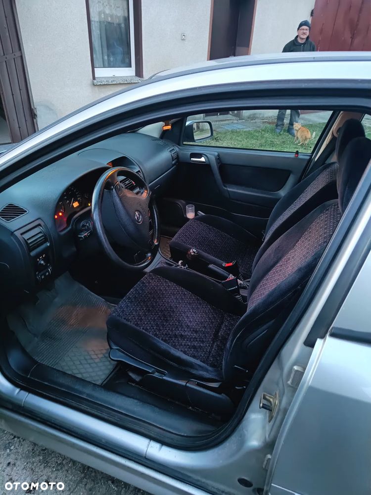 Opel Astra 2.0 DTI - 3