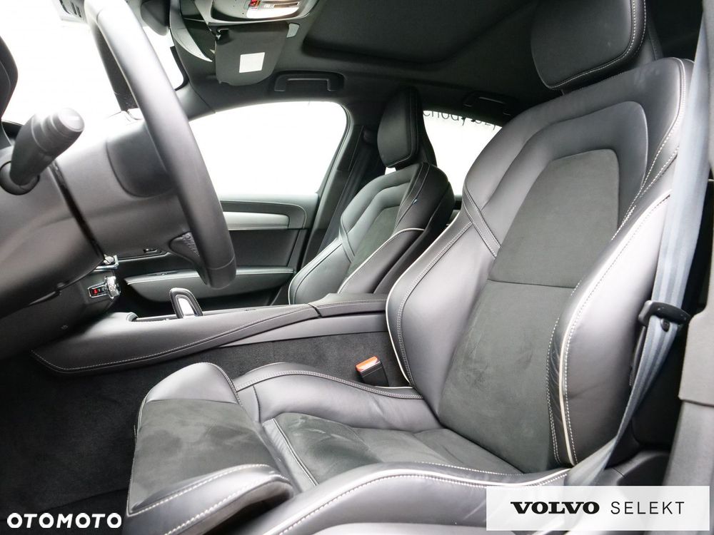 Volvo S90 - 15